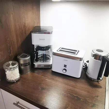 Dreimaederlhaus * Schaufling